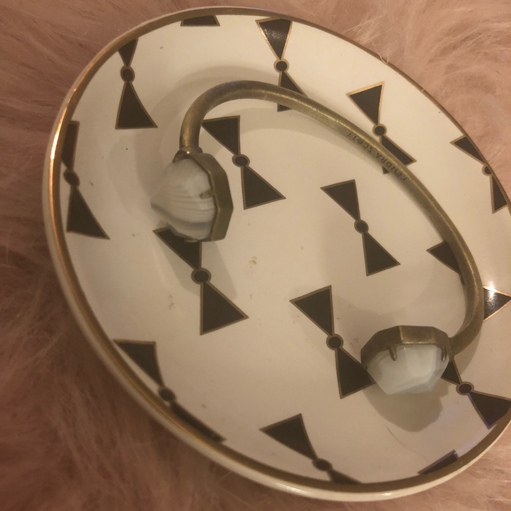 White agate bangle